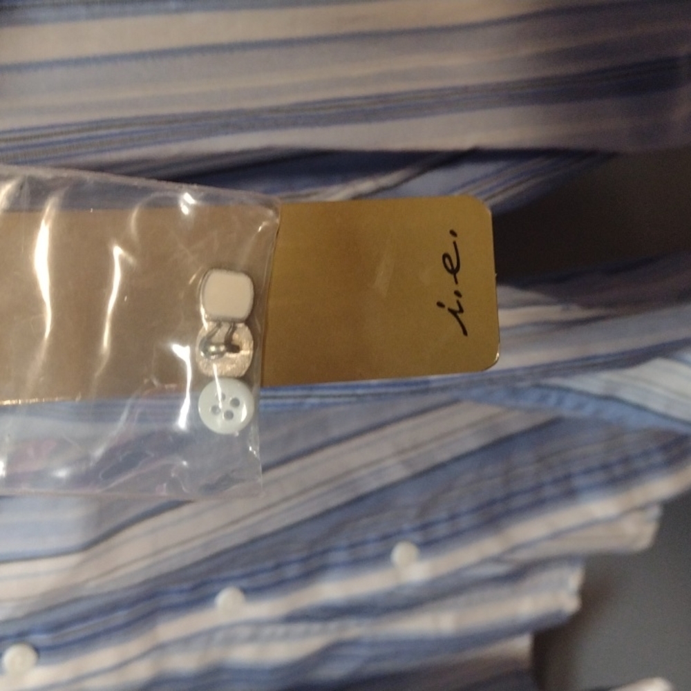 Blue striped button down blouse - Picture 4 of 8